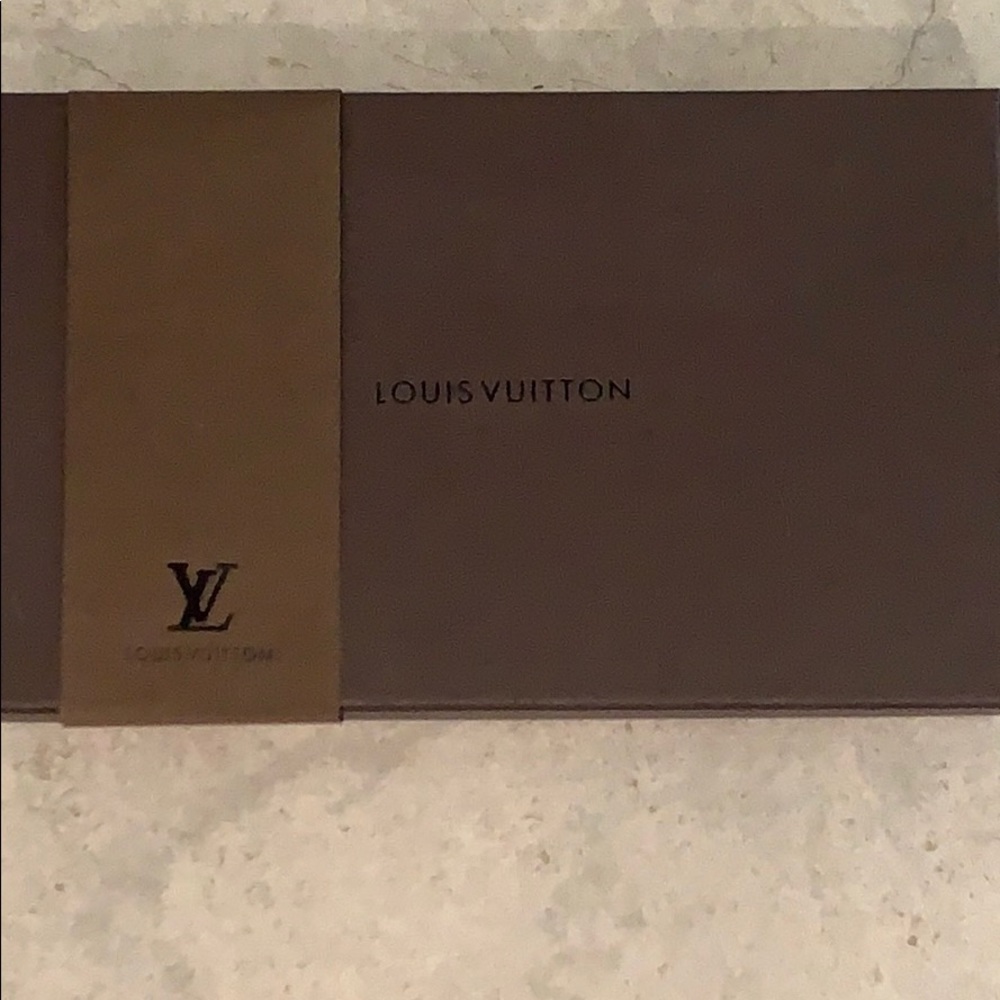 Louis Vuitton scarf box